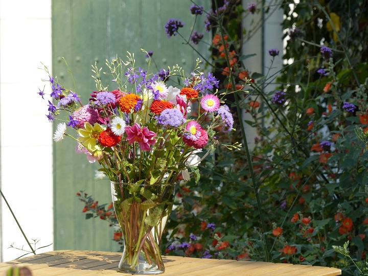 Bouquet champêtre pour jardin harassé