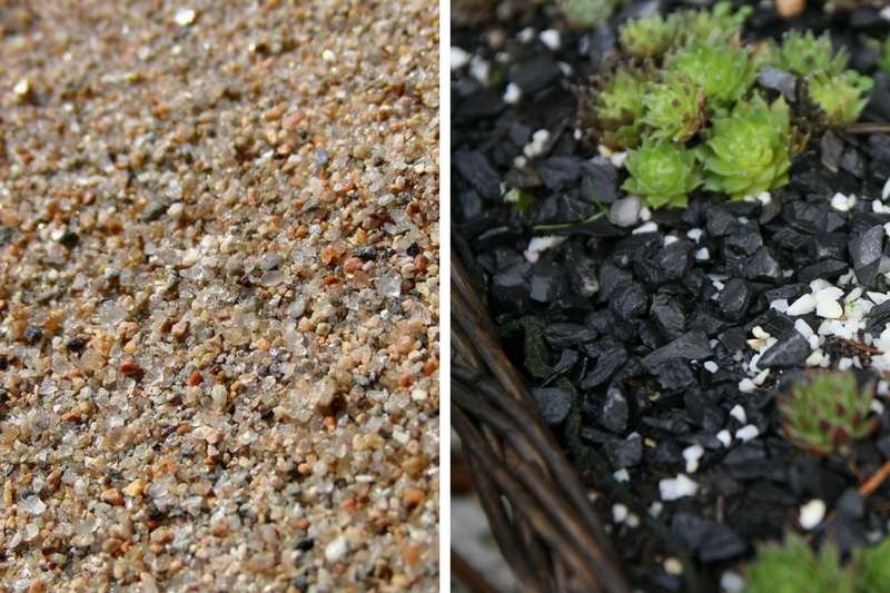 Ingrédients pour le sol de Accueil mis en pot végétaux, tourbe, Terre,  sable, perlite, vermiculite, noix de coco. une mélange pour plantation les  plantes dans une pot. disposition 25109073 Photo de stock