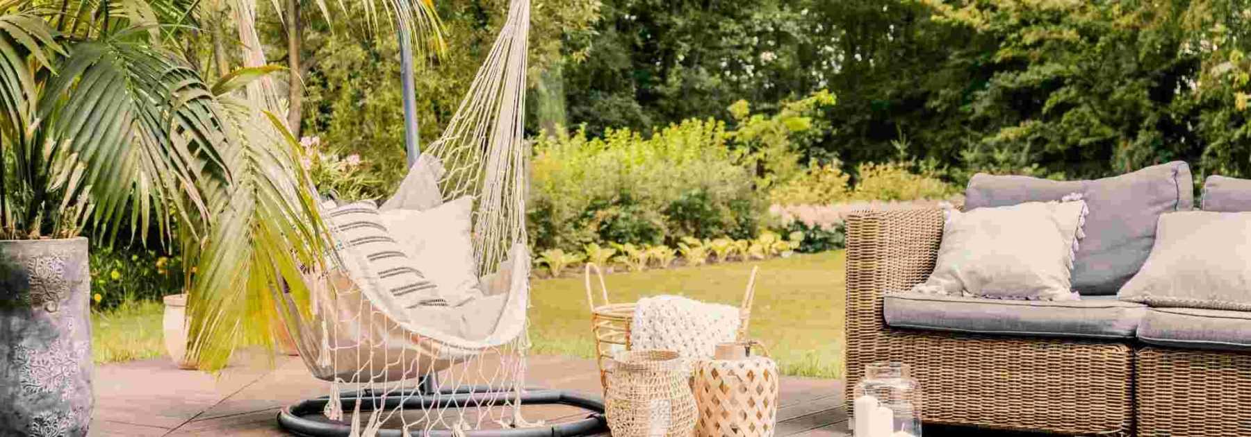 Déco jardin : 2 idées originales pour habiller les murs : Femme