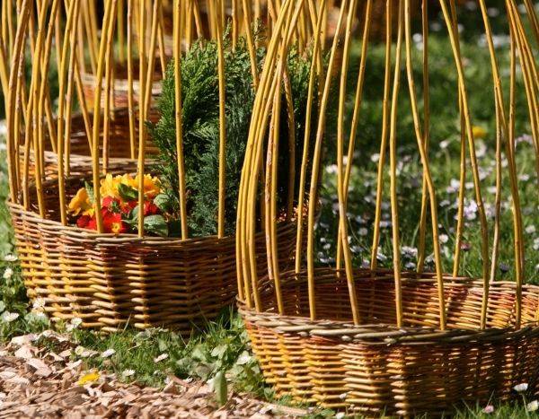 La Vannerie d'Aujourd'hui - Panier à bois en éventail osier blanc