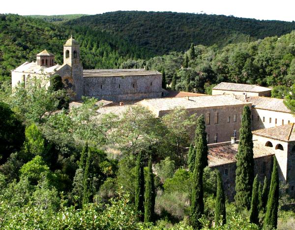 Les Jardins de l'Abbaye de Fontfroide : un lieu chargé d'histoire