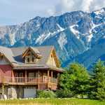 Quels arbustes pour une haie en montagne ?