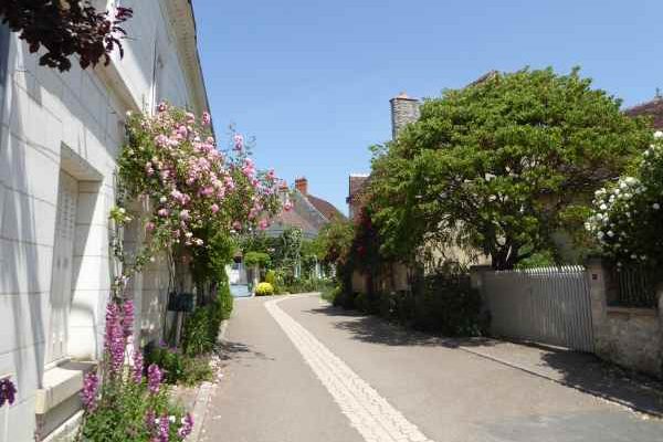 J'ai visité... Chédigny, le village jardin