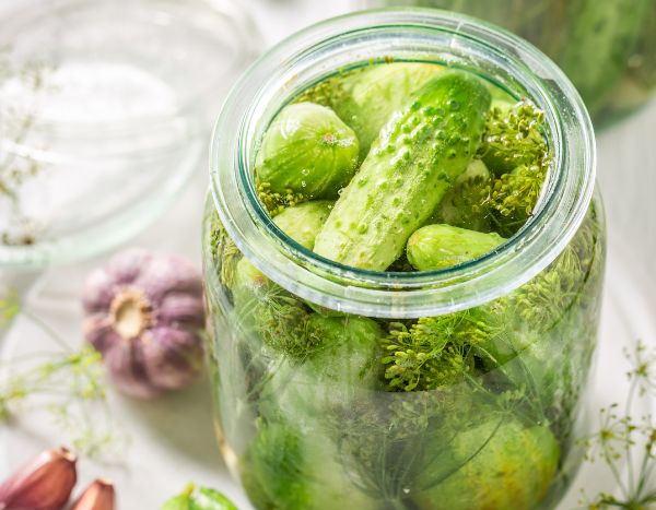 Pince à cornichon en Bambou pour tous types de cornichons et pots