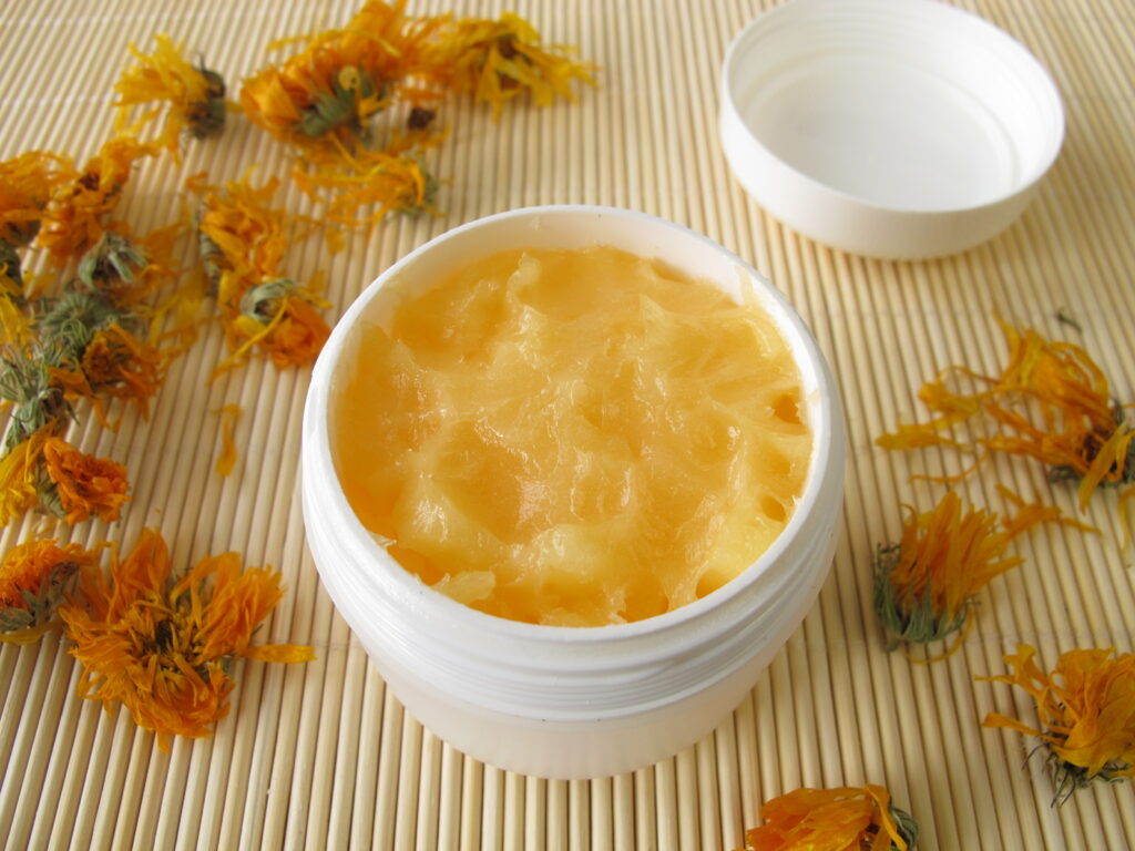 creme au calendula maison, faire sa creme au calendula, recette creme au calendula