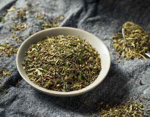 Comment faire des herbes de Provence maison ?
