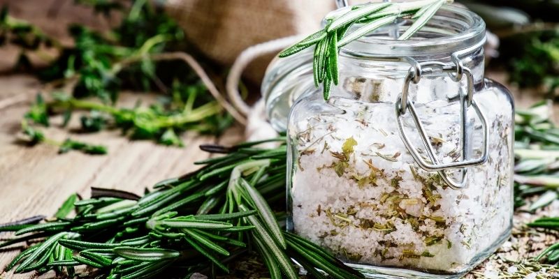 use dried rosemary