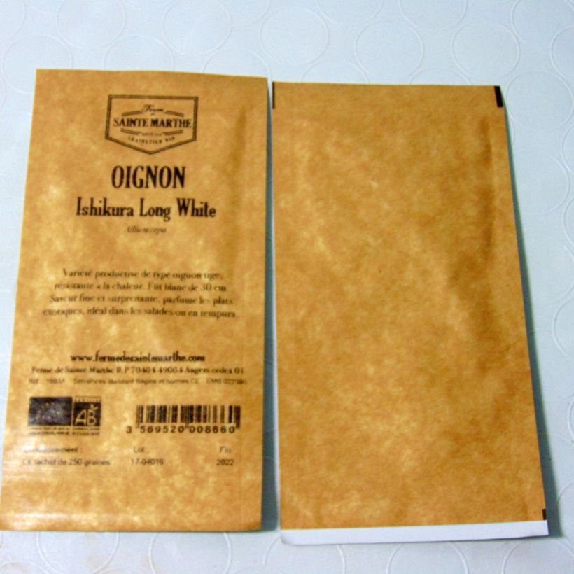 Exemple de spécimen de Oignon Ishikura Long White Bio - Ferme de Sainte Marthe tel que livré