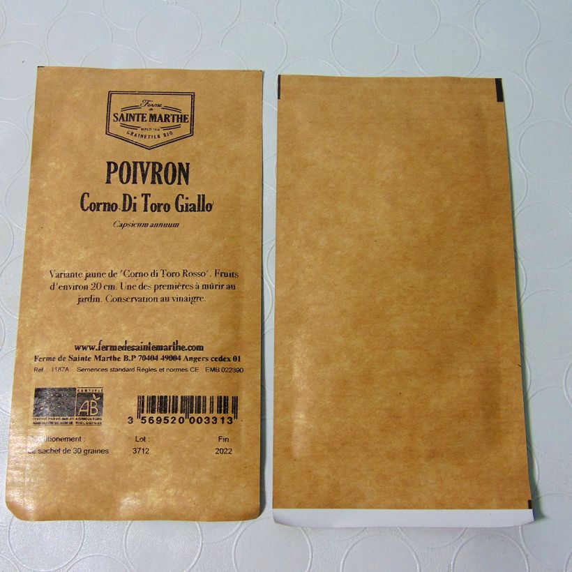 Exemple de spécimen de Poivron Corno di Toro Giallo Bio - Ferme de Sainte Marthe le sachet de 30 graines tel que livré