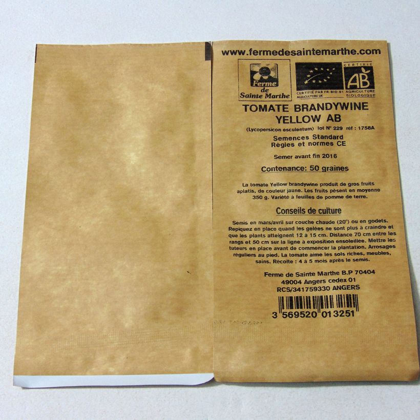 Exemple de spécimen de Tomate Brandywine Yellow Bio - Ferme de Sainte Marthe le sachet de 50 graines tel que livré