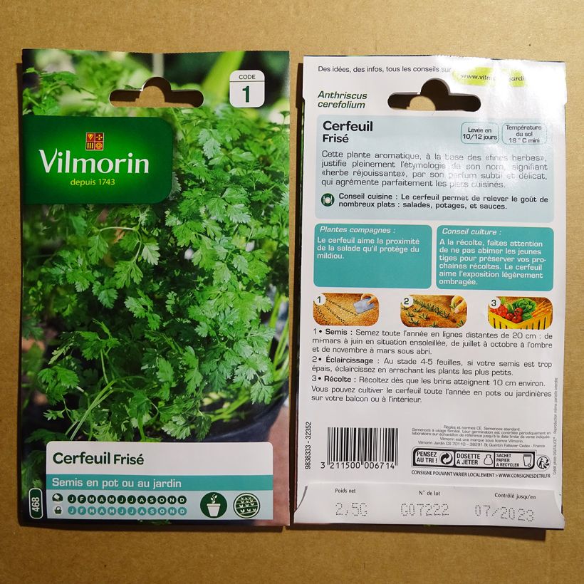 Exemple de spécimen de Cerfeuil frisé - Vilmorin le sachet de 30 graines (2g) tel que livré