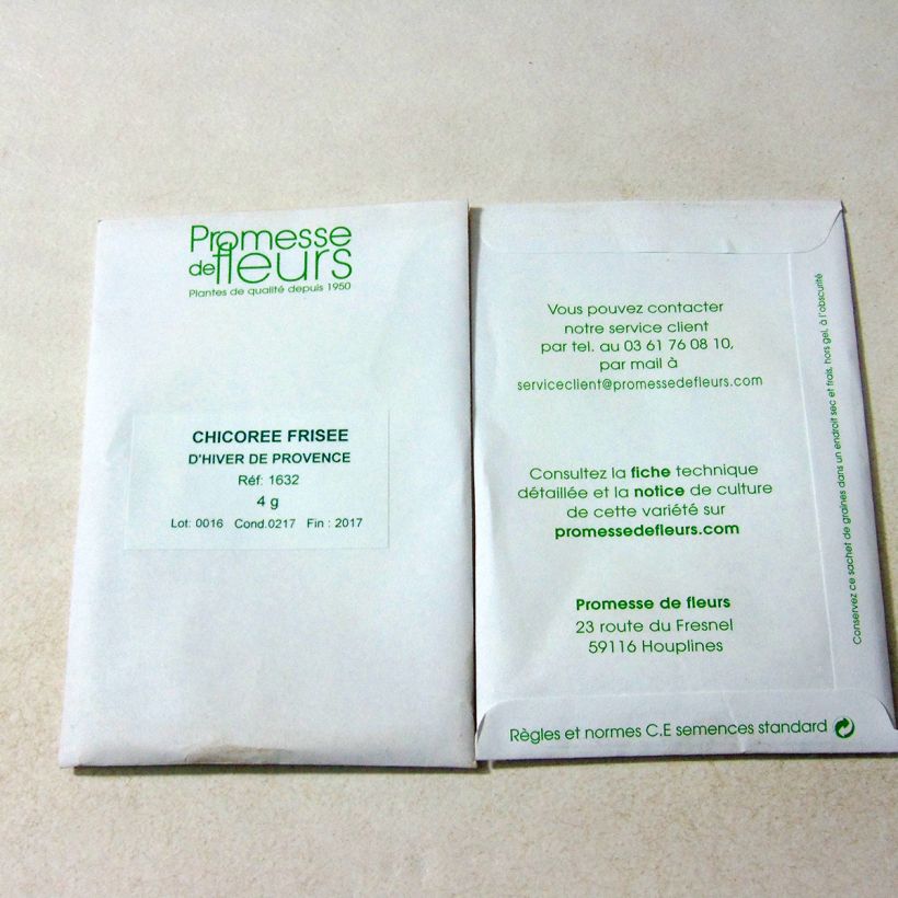 Beispiel eines Exemplars von Endivie d'Hiver de Provence die Tüte mit 2500 Samen (4g) wie geliefert