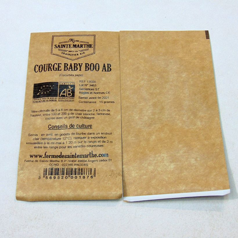 Exemple de spécimen de Courge Baby Boo Bio - Ferme de Sainte Marthe le sachet de 15 graines (1g) tel que livré