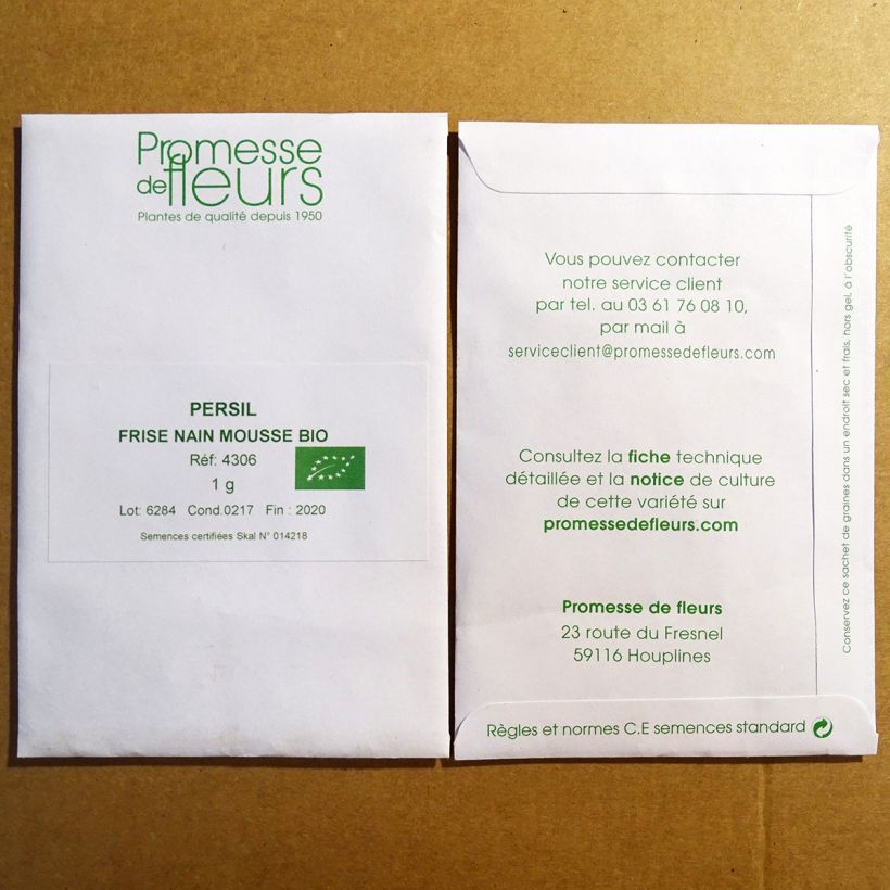 Exemple de spécimen de Persil frisé nain mousse Bio le sachet de +/- 400 graines (minimum 1g) tel que livré