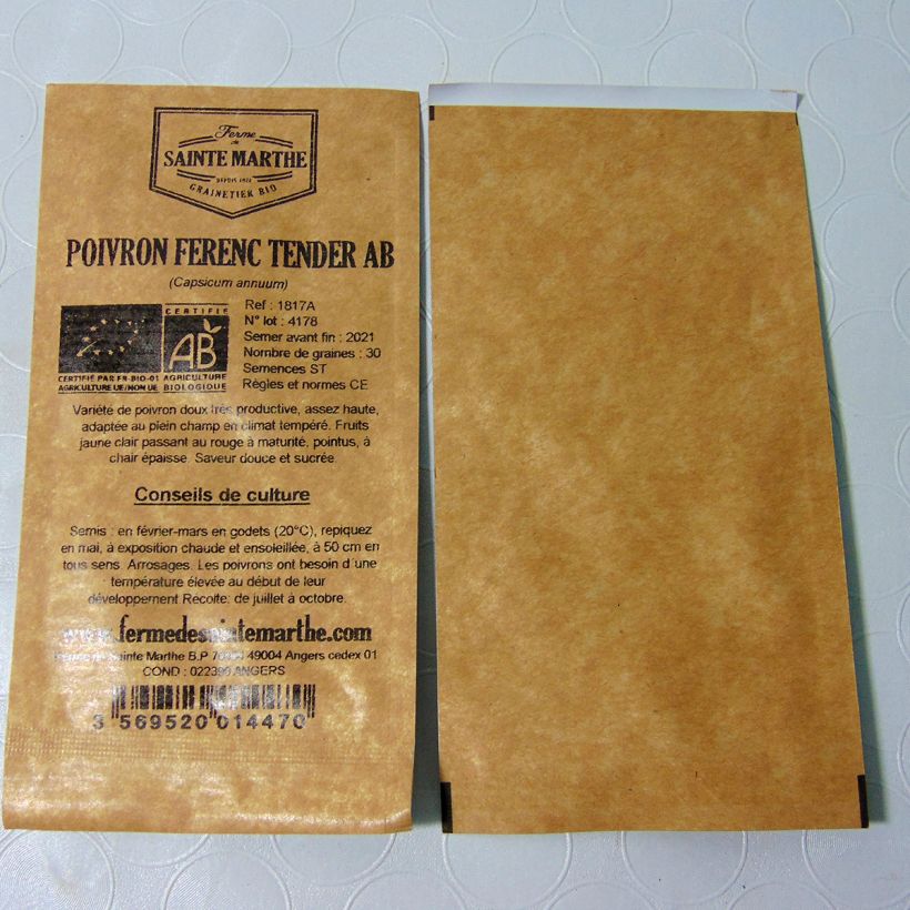 Exemple de spécimen de Poivron Ferenc Tender Bio - Ferme de Sainte Marthe le sachet de 30 graines tel que livré