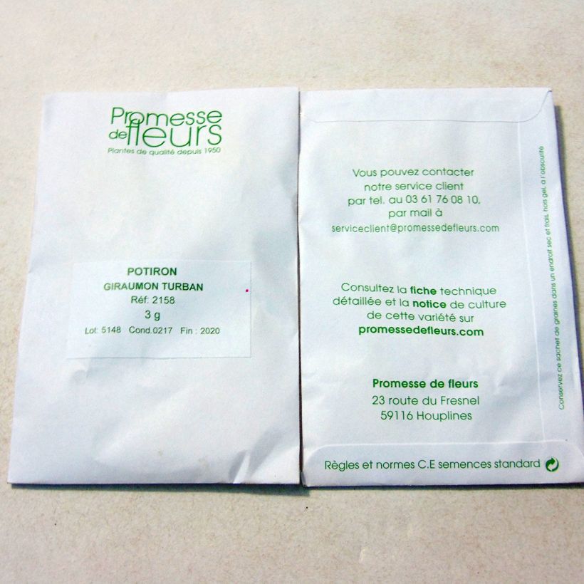 Exemple de spécimen de Potiron Giraumon Turban - Cucurbita maxima le sachet de 10 graines (minimum 3g) tel que livré