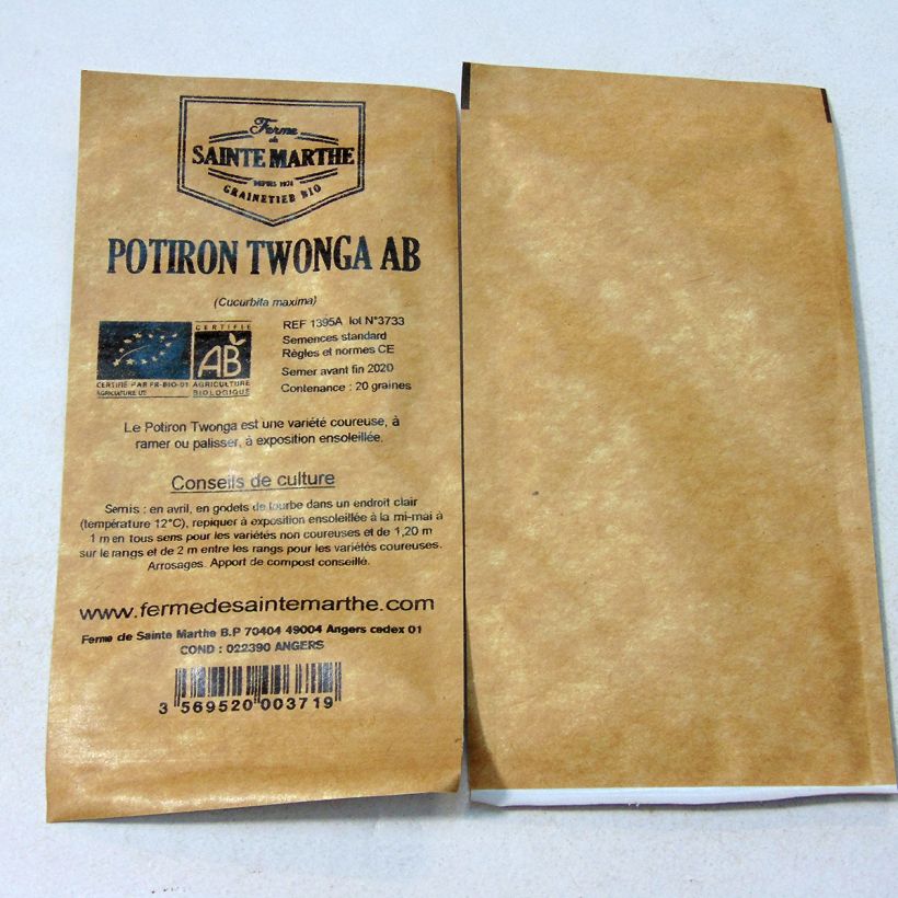 Exemple de spécimen de Potiron Twonga Bio - Ferme de Sainte Marthe le sachet de 20 graines (1g) tel que livré