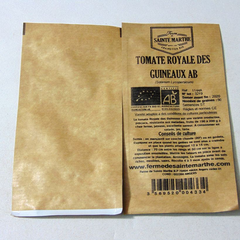 Exemple de spécimen de Tomate Royale des Guineaux Bio - Ferme de Sainte Marthe le sachet de 50 graines tel que livré
